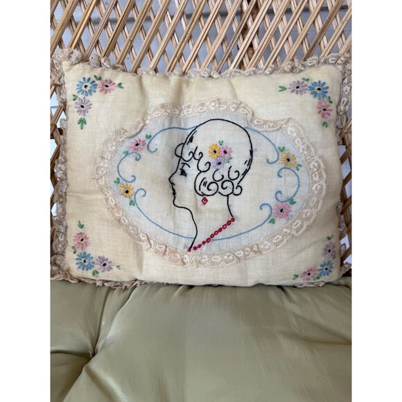 Antique 20's Embroidered Accent Pillow Profile Woman Flowers Lace Edge - Picture 11 of 11